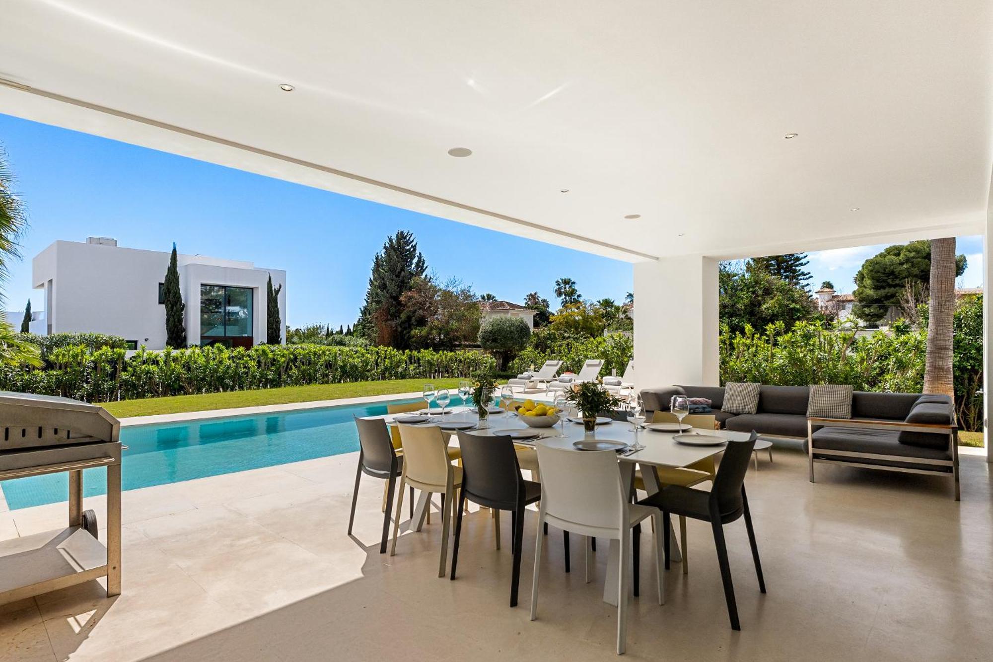 Aurora - Marbella - Contemporary In New Golden Mile