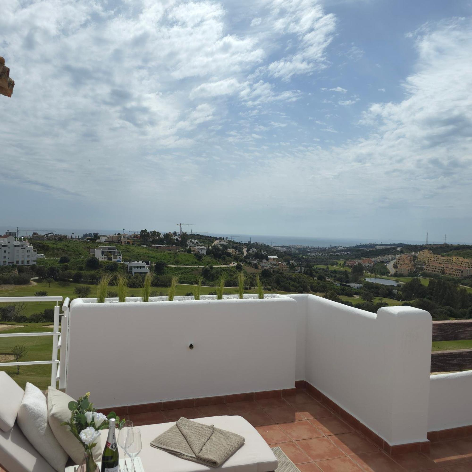 Apartment Superior Golf And Holliday Penthouse In Costa Del Sol *