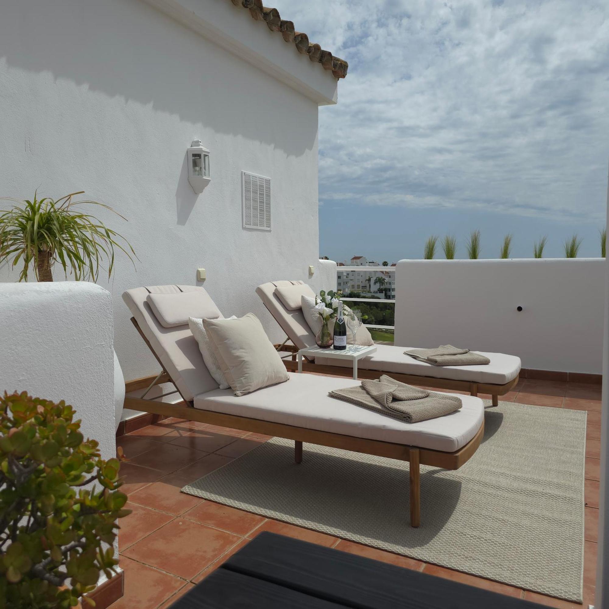 Superior Golf And Holliday Penthouse In Costa Del Sol *