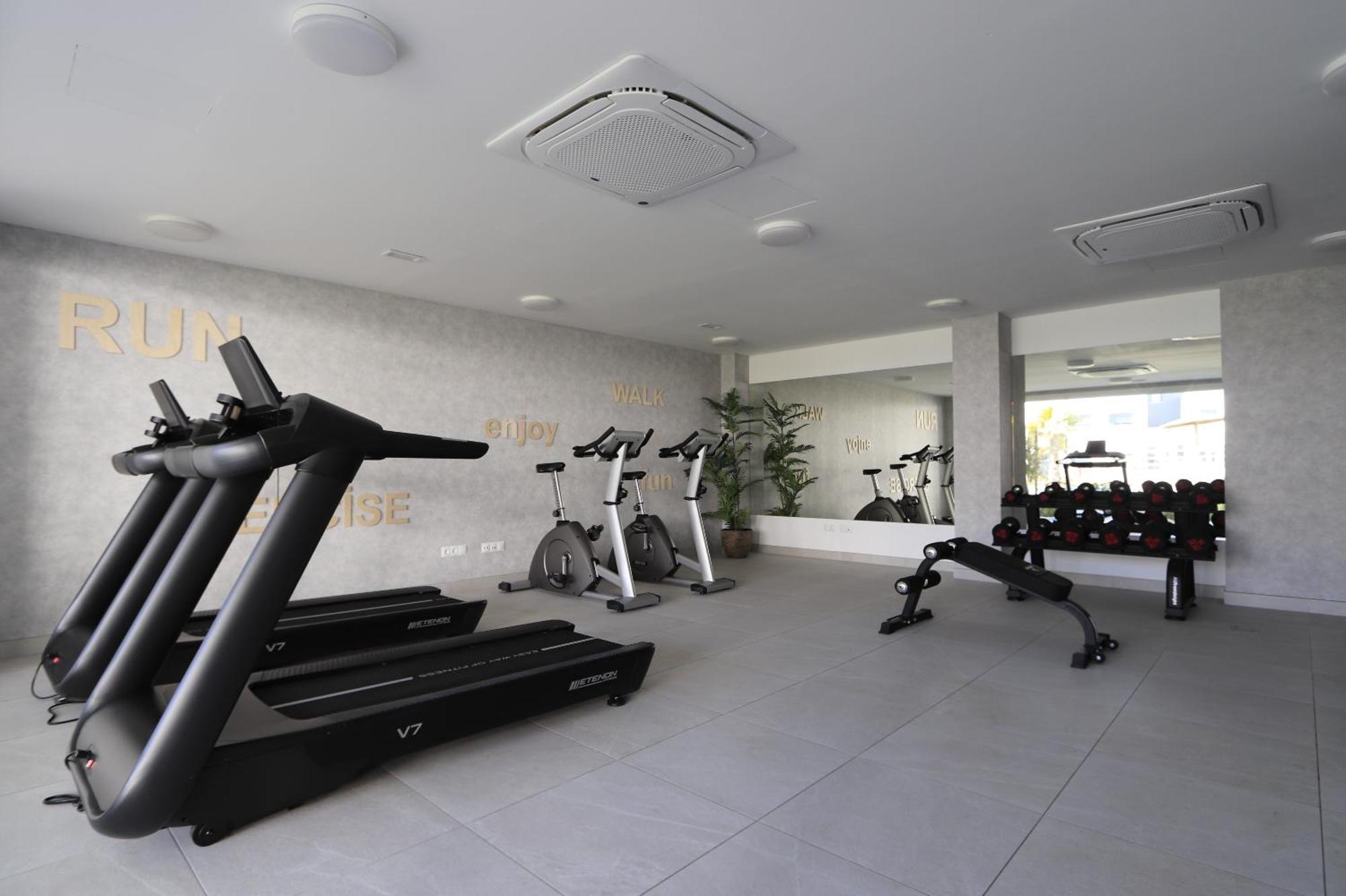 Sinatra Apartment Estepona