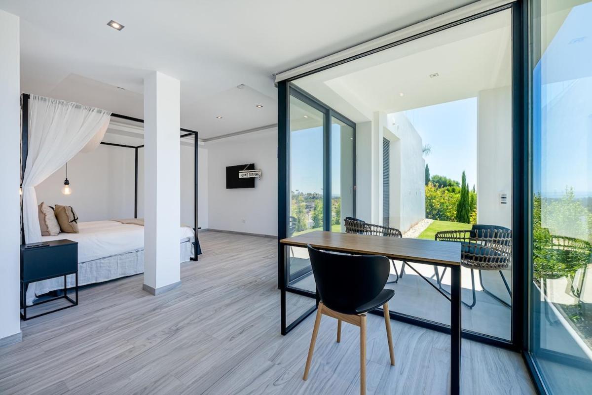 Luxury With Heated Pool Open Sea Views Villa