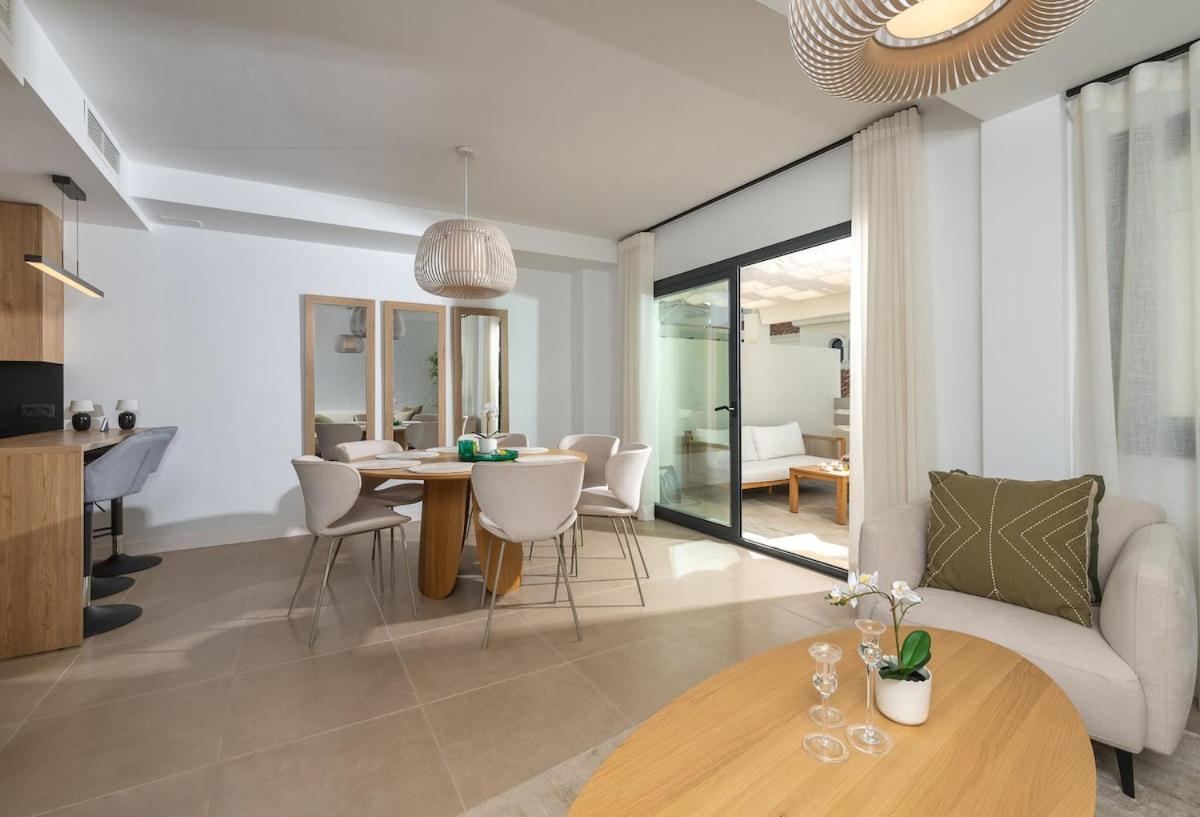 Modern 3-bedroom At Agra Residencial