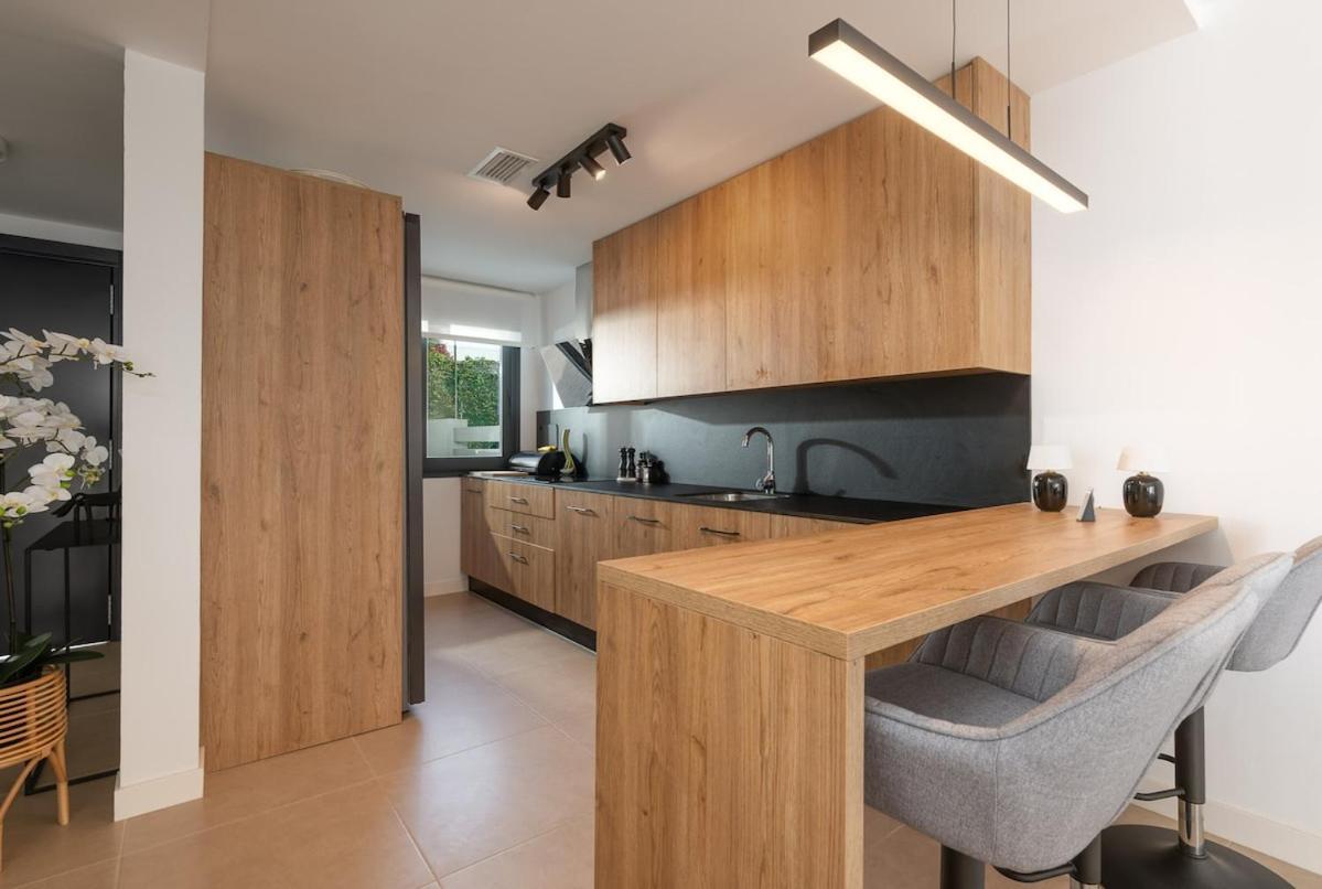 Modern 3-bedroom At Agra Residencial Apartment *