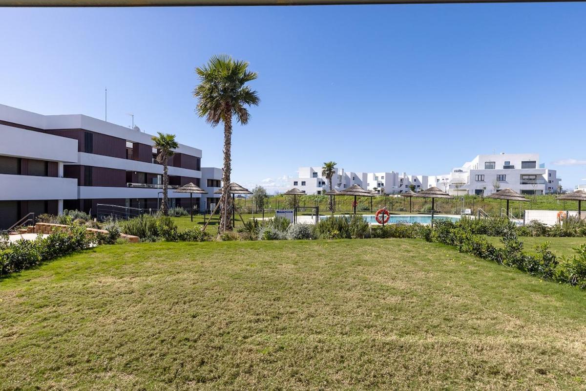 Apartment Peaceful With Views And Garden Estepona