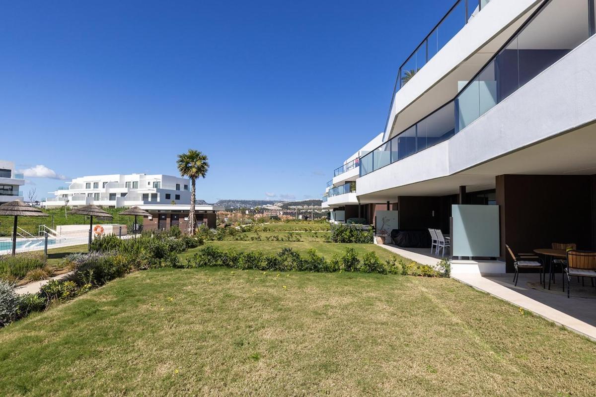 Peaceful With Views And Garden Estepona