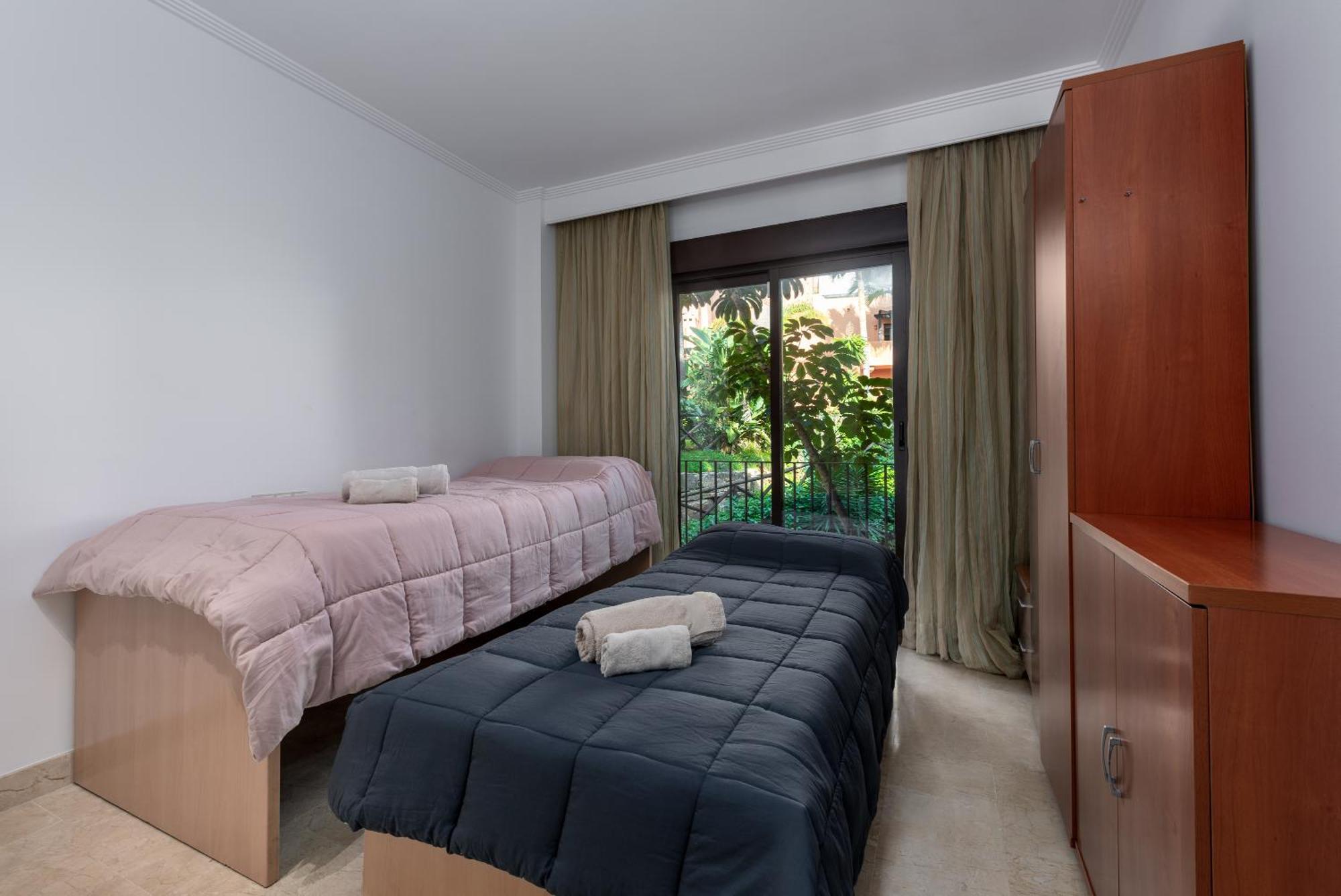 Con Piscina - Apartment Estepona