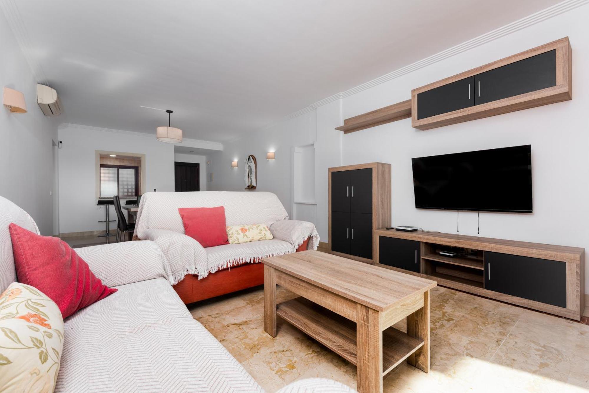 Con Piscina - Apartment Estepona