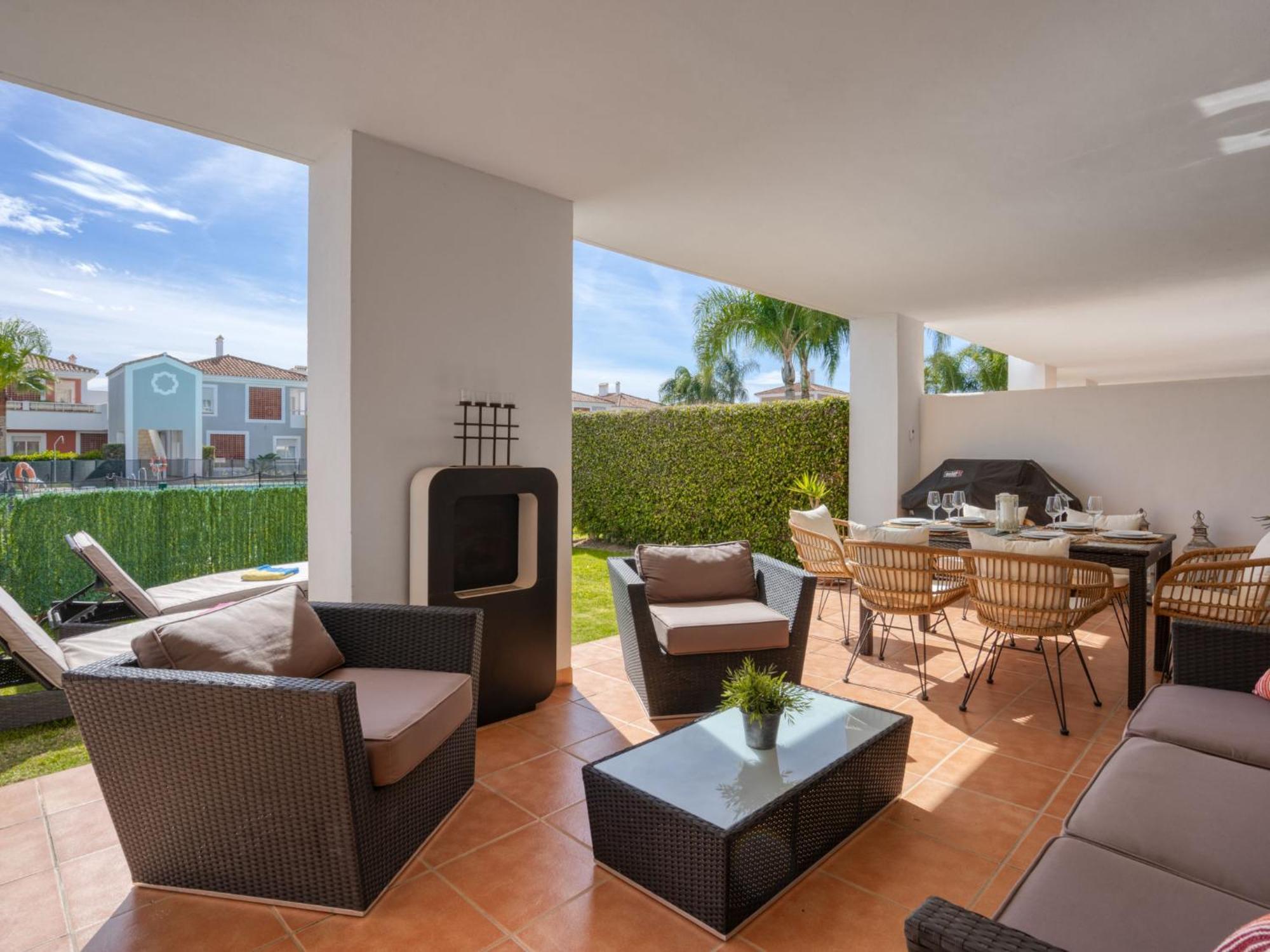 Apartment Cortijo Seabreeze By Interhome Estepona