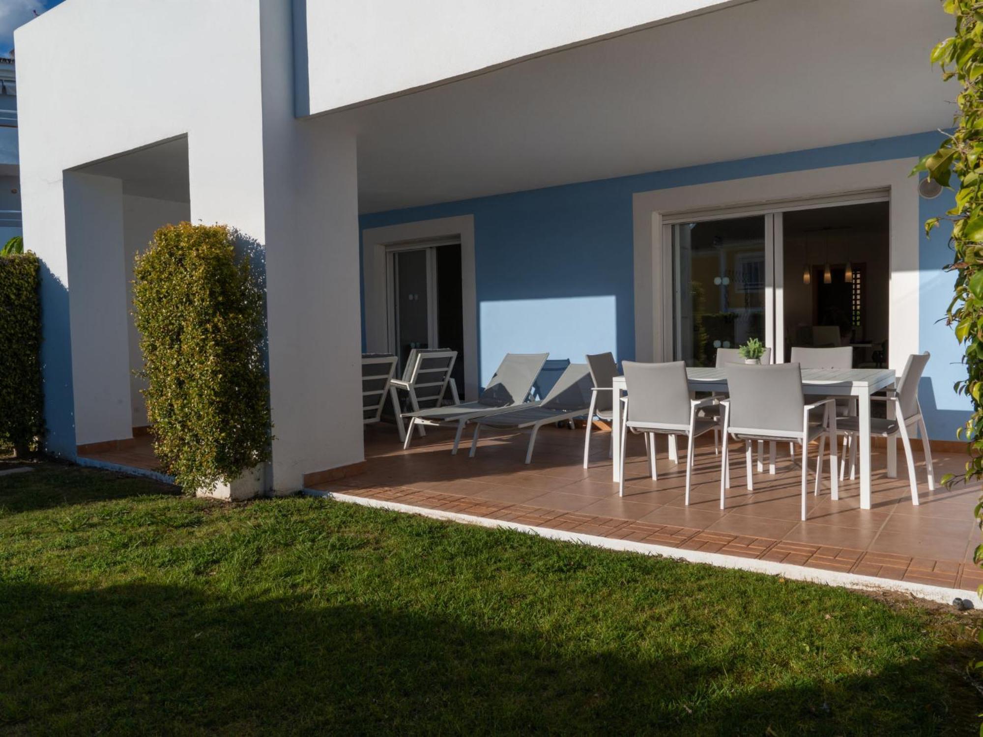 Apartment Cortijo Del Mar By Interhome Estepona