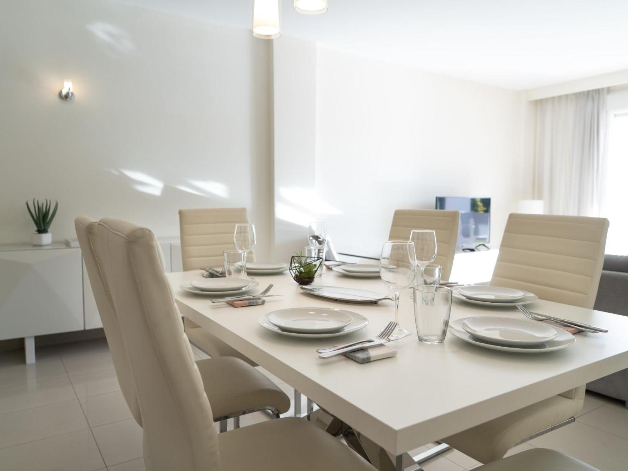 Apartment Cortijo Del Mar By Interhome Estepona