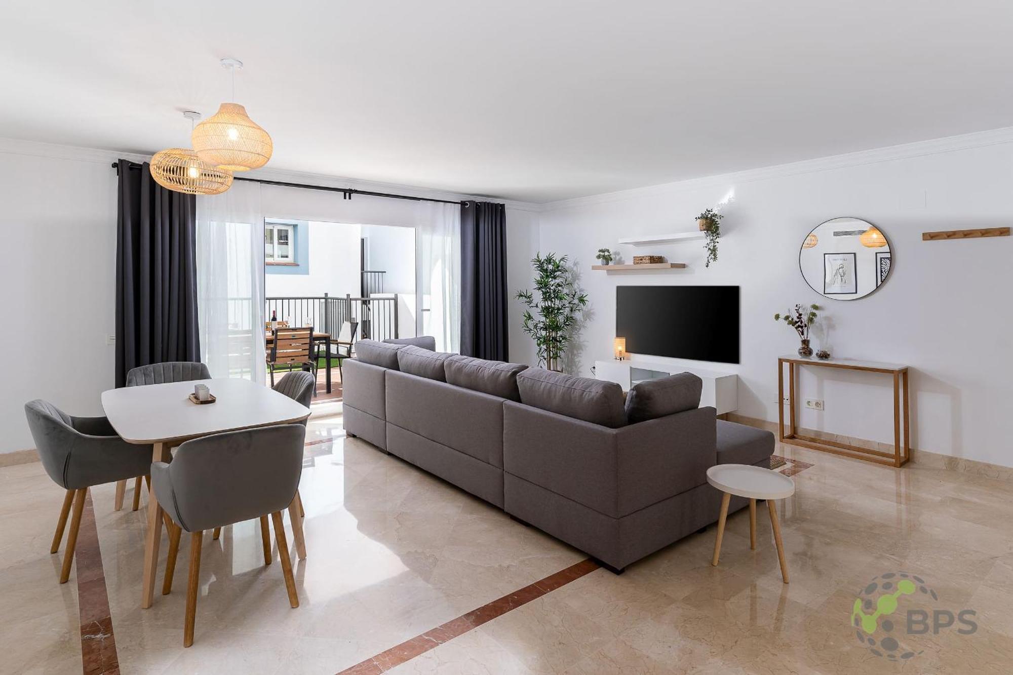 Apartment Elegant And Stylish Retreat 592 *
