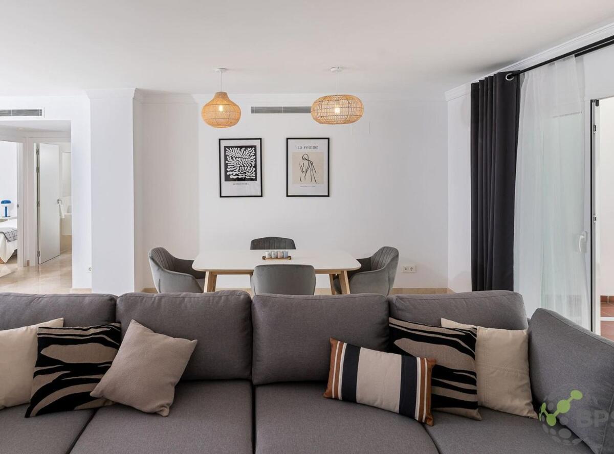 Apartment Elegant And Stylish Retreat 592 Estepona