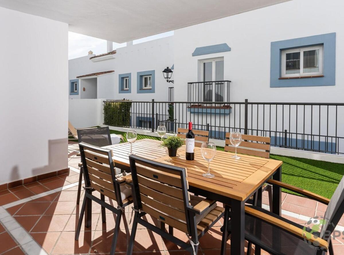 Elegant And Stylish Retreat 592 * Estepona