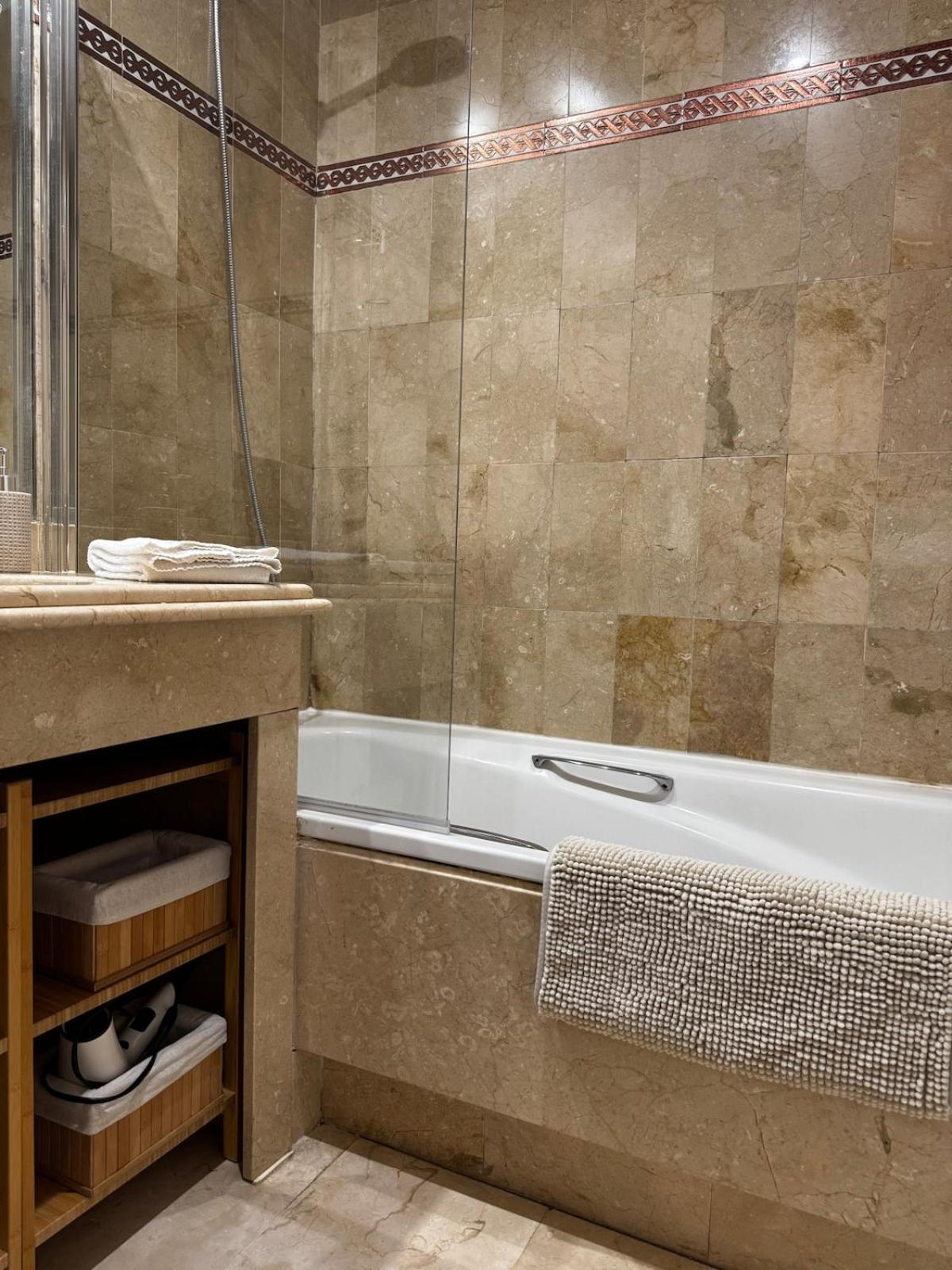 Weforyou Costalita 2 Bedrooms Estepona