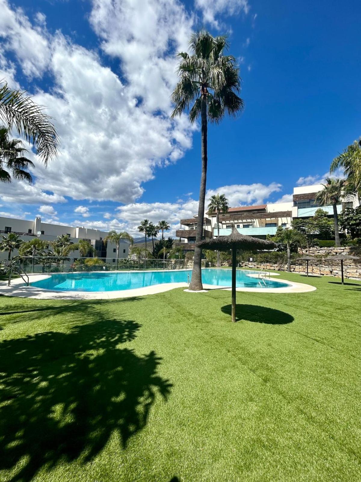 2br Luxe In Marbella Close To Beaches Apartment *