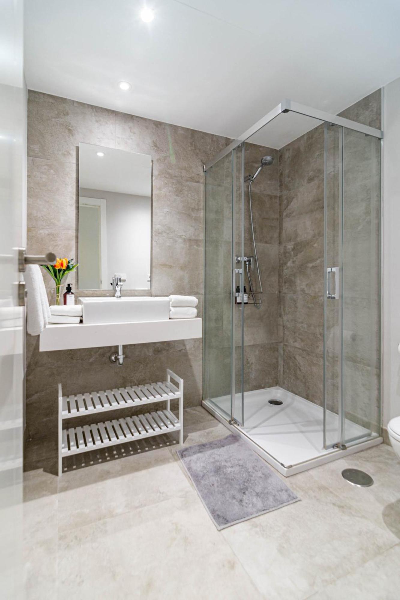 Inf42p - Modern Near The Estepona
