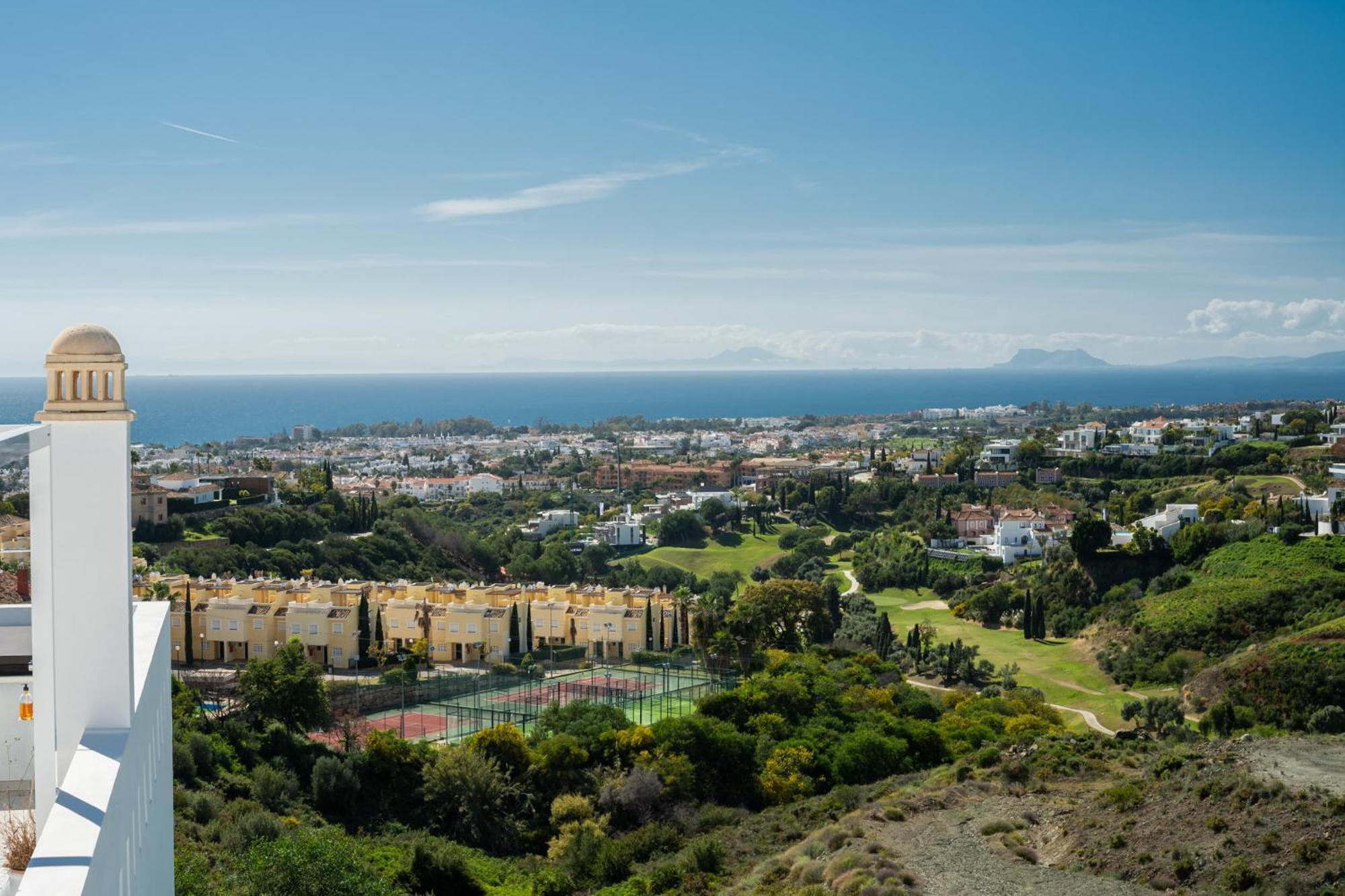 Paraiso Penthouse Unique Sea View To Gibraltar Apartamento