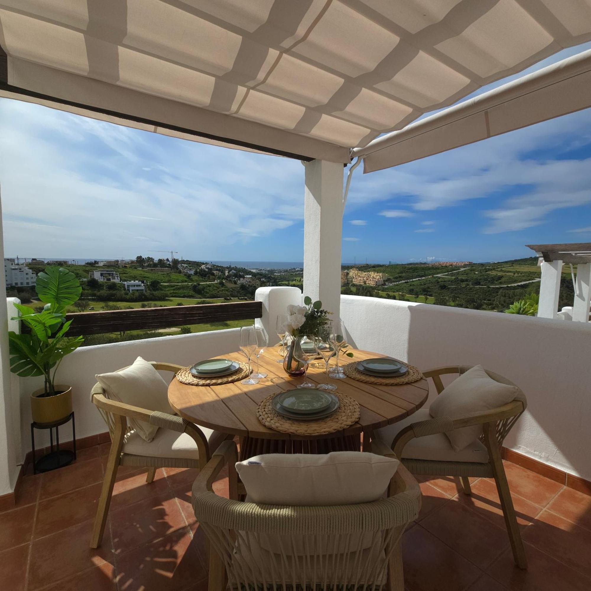 Apartment Superior Golf And Holliday Penthouse In Costa Del Sol Estepona