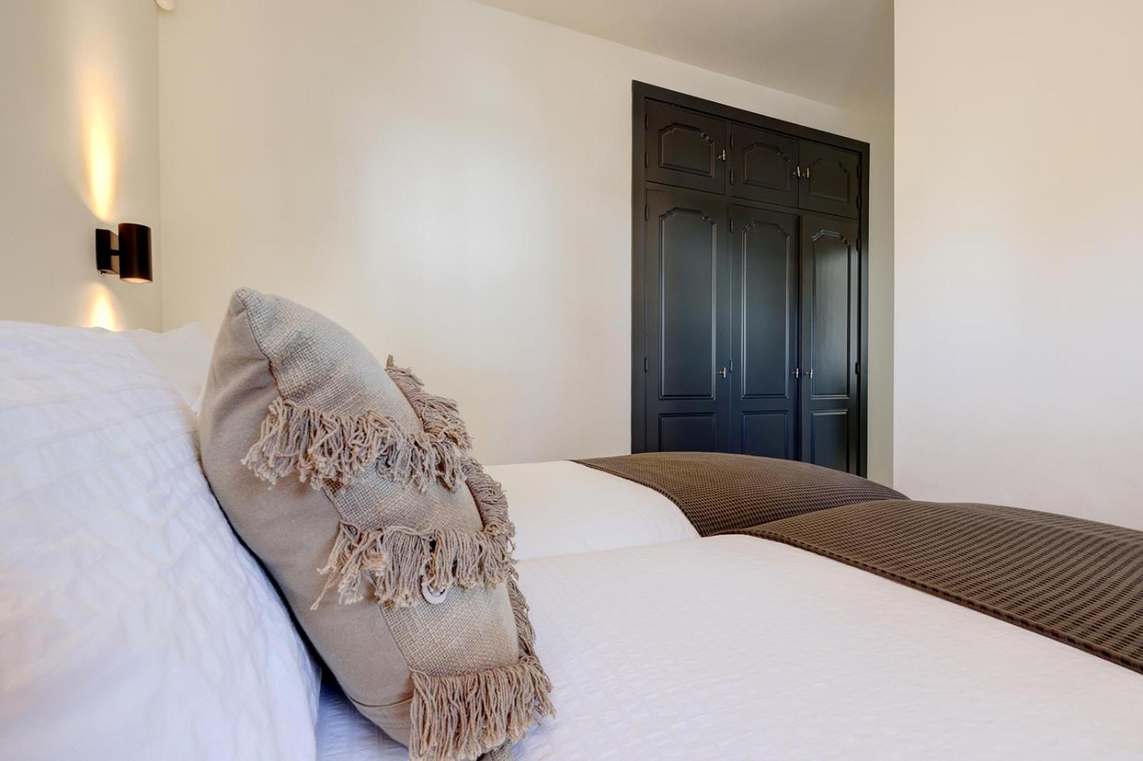 El Paseo - Gerenoveerd Met Zeezicht Apartment Estepona