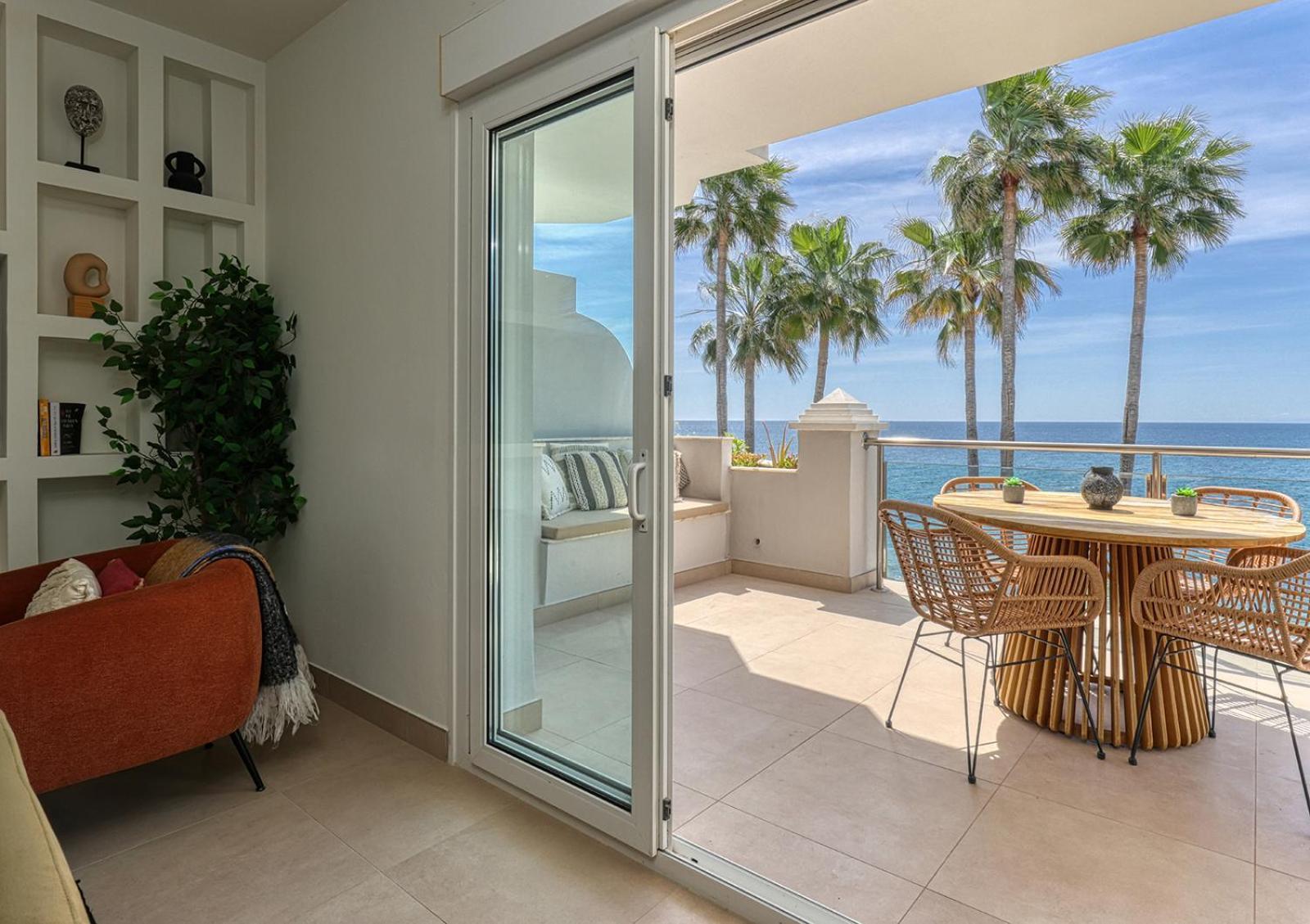 El Paseo - Gerenoveerd Met Zeezicht Estepona