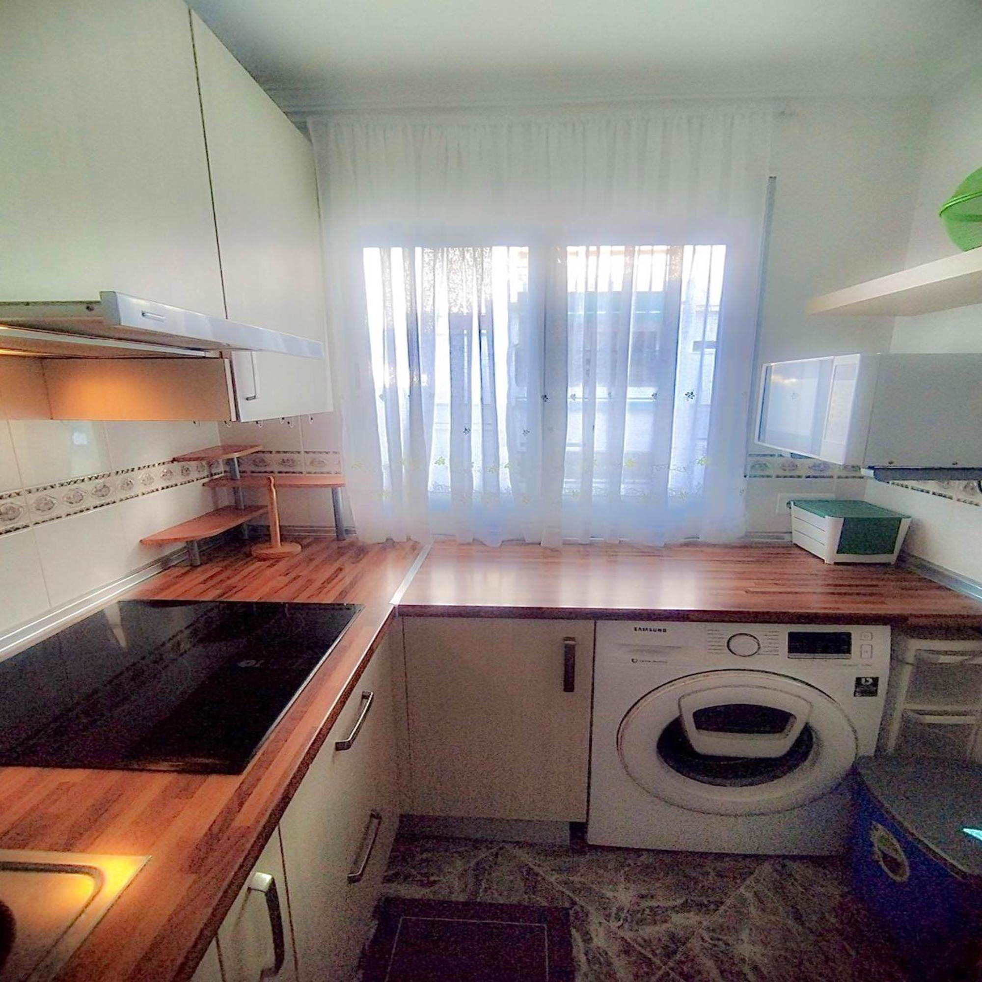 Sol & Apt- Coastal Retreat By The Sea Apartment Estepona