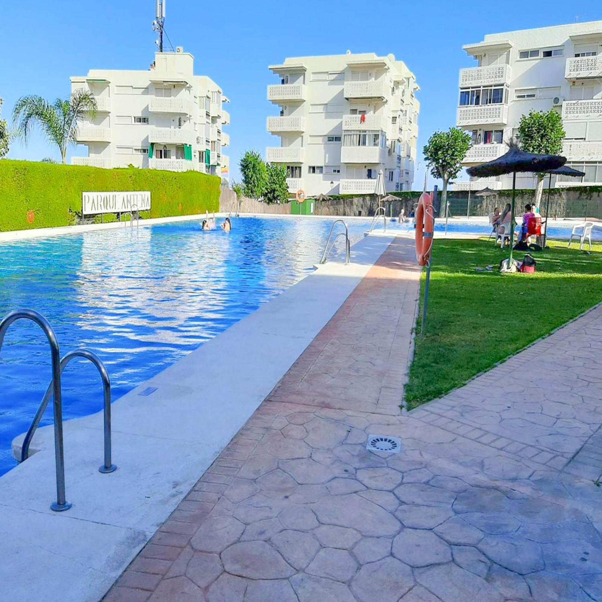 Sol & Apt- Coastal Retreat By The Sea Apartment *