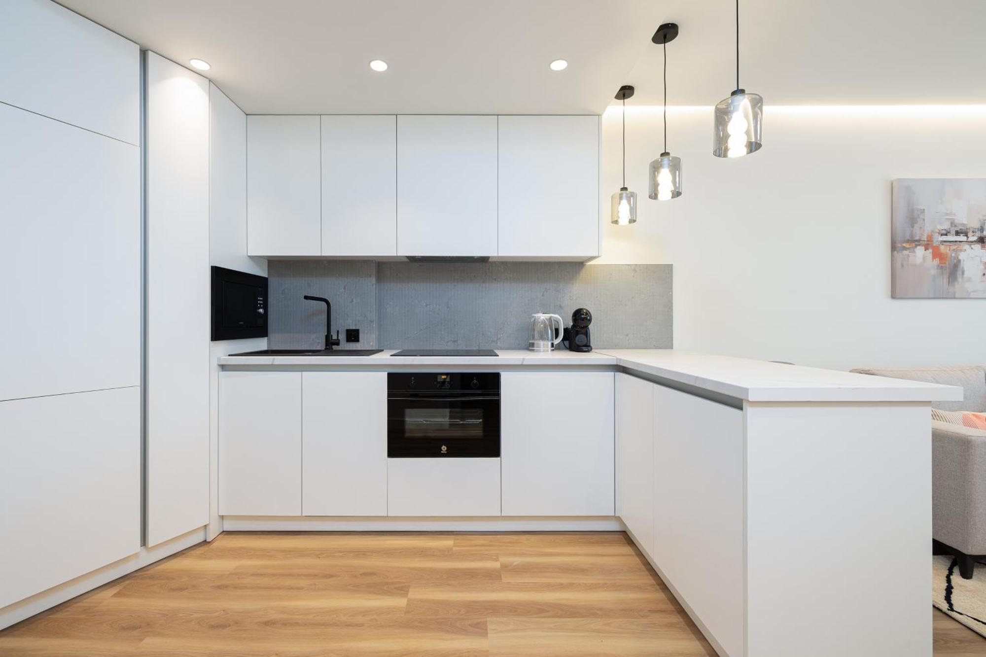 And Apartment, 100mts From The *