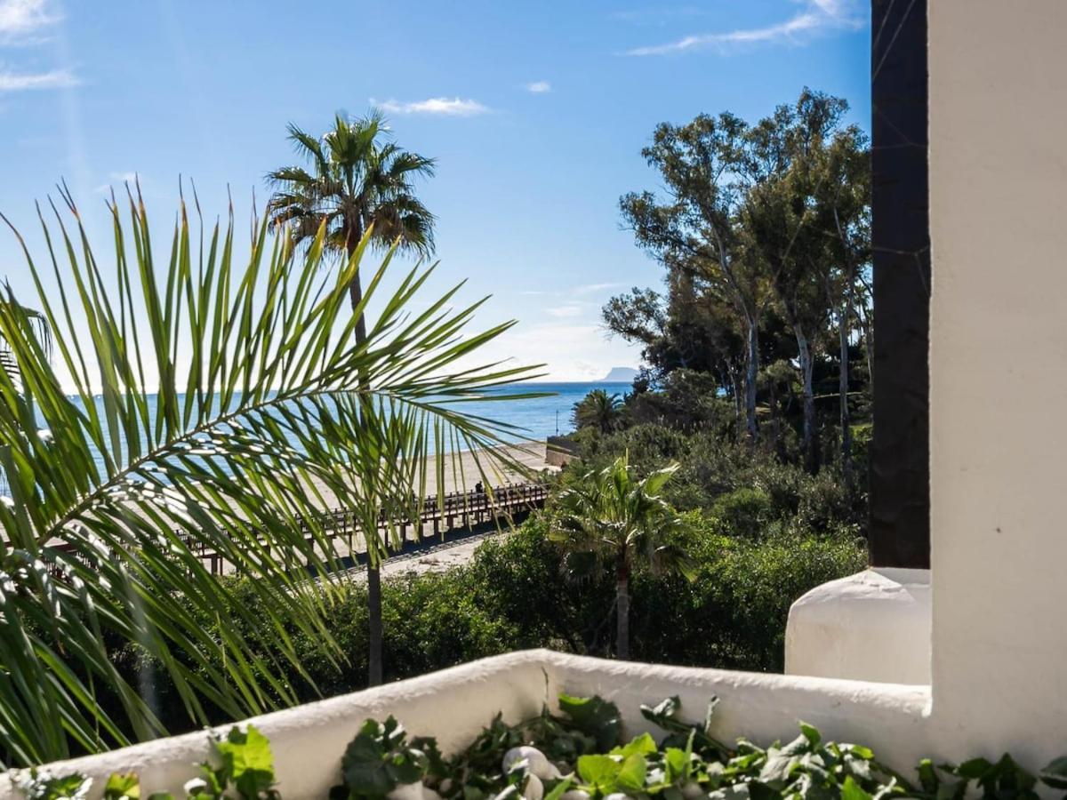 Bahia De Velerin Apartamento Estepona