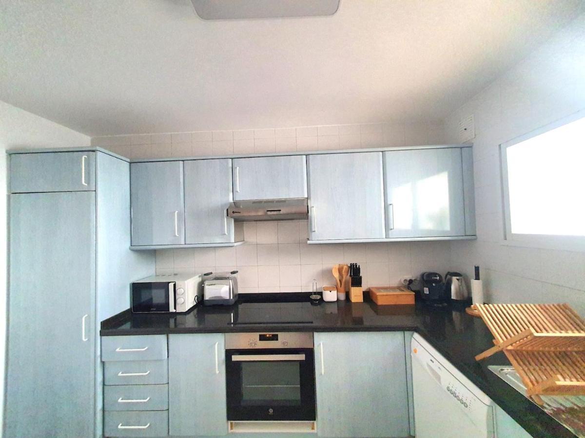 Gran Casa Luminosa Con Jardin Privado * Estepona