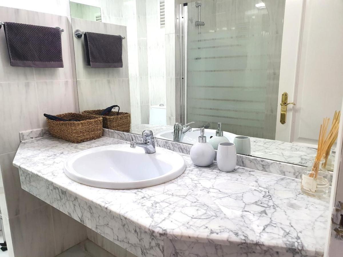 Gran Casa Luminosa Con Jardin Privado Holiday home Estepona