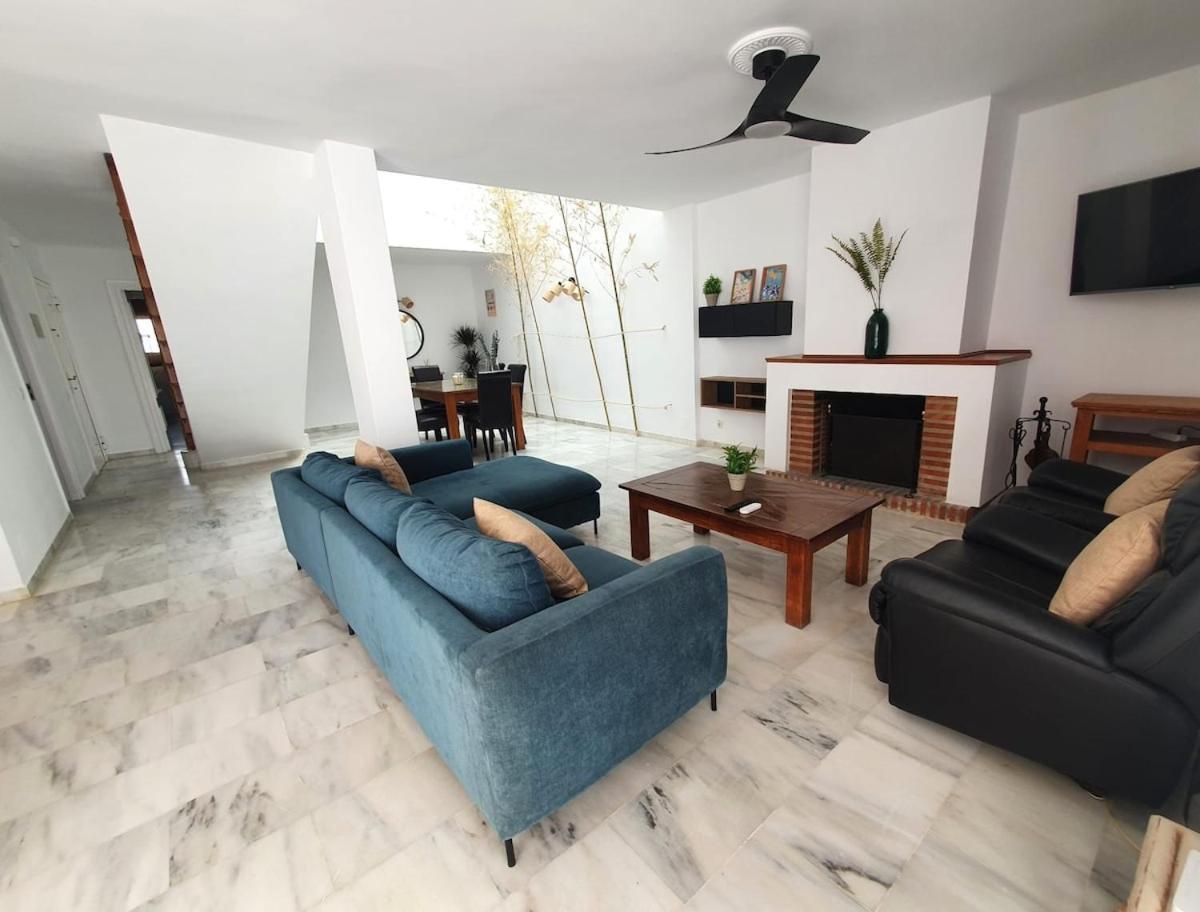 Vakantiehuis Gran Casa Luminosa Con Jardin Privado *