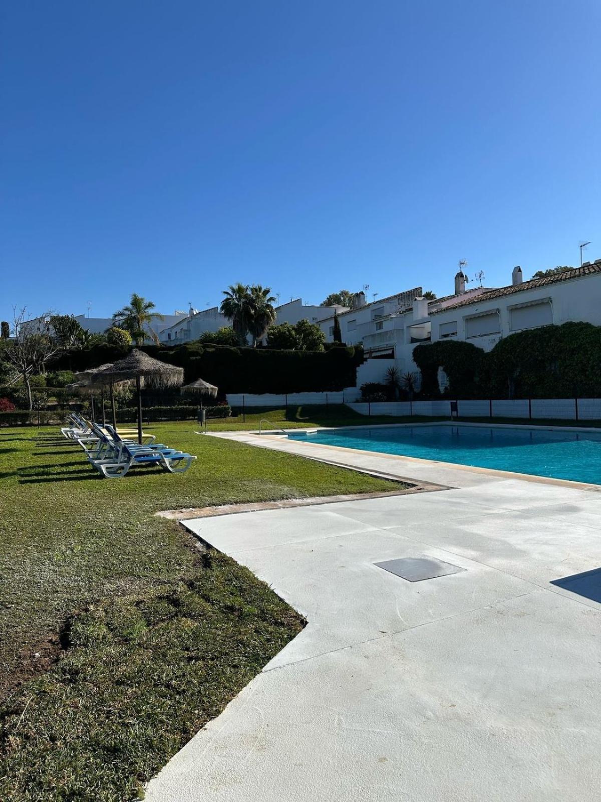 Gran Casa Luminosa Con Jardin Privado