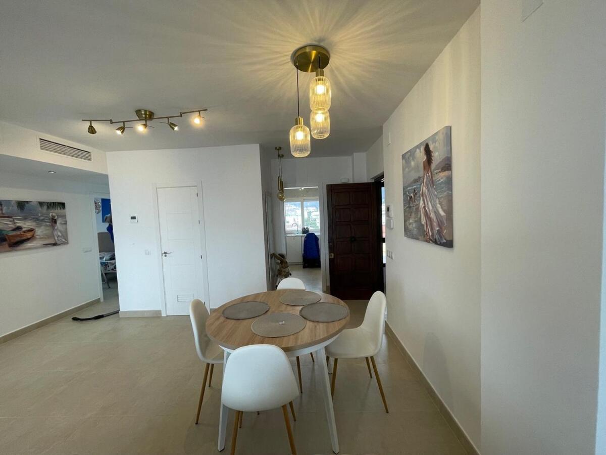 Apartment Paseo Maritimo Primera Linea De Playa