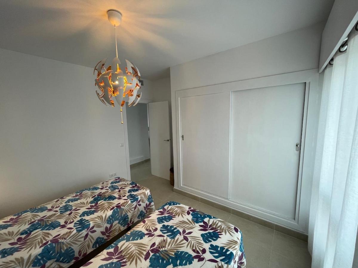 Apartment Paseo Maritimo Primera Linea De Playa *