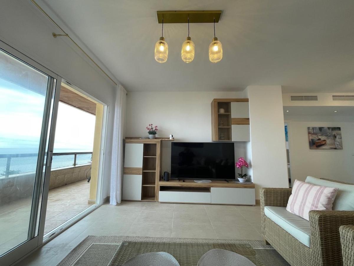 Paseo Maritimo Primera Linea De Playa Apartment Estepona