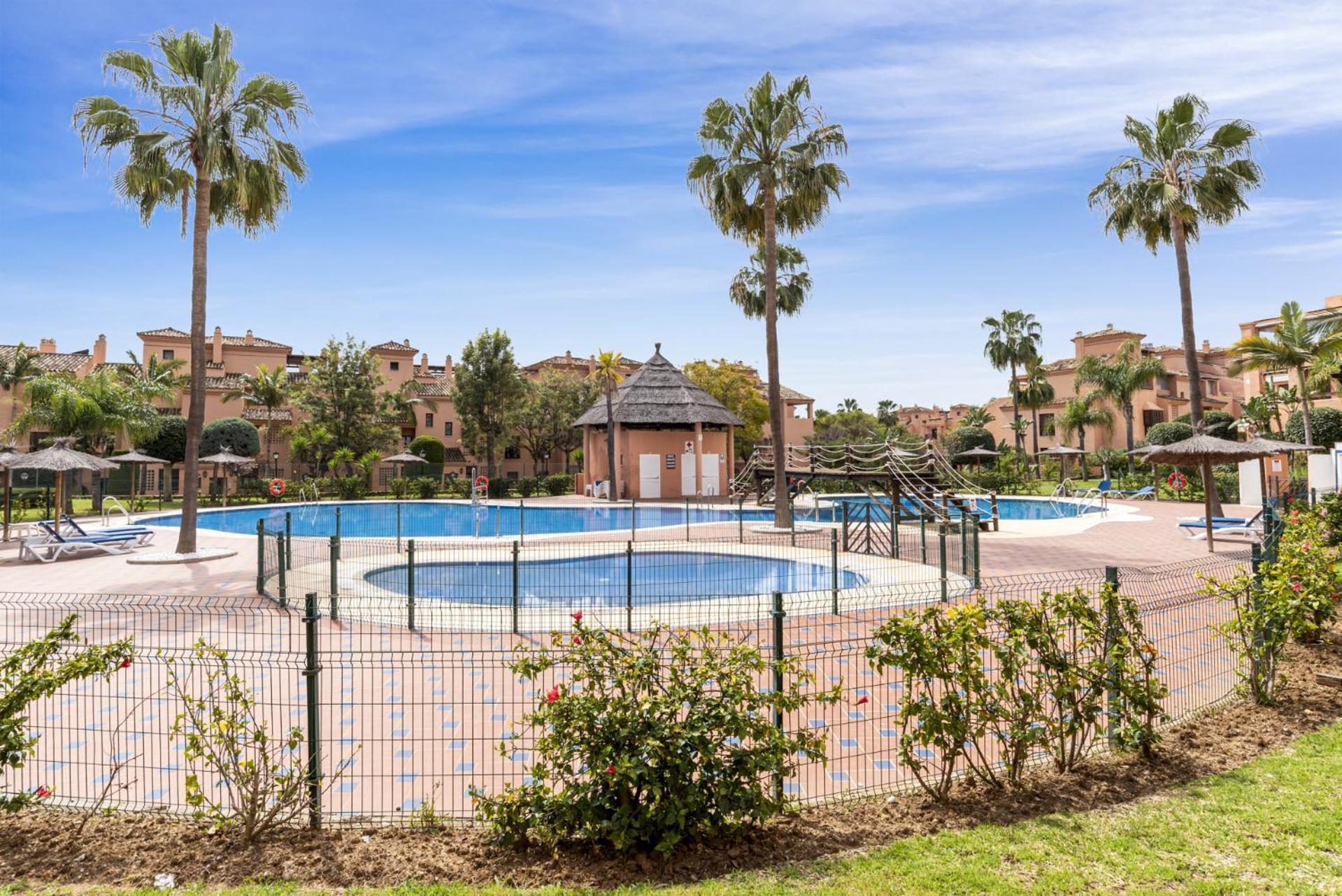 Hacienda Del Sol