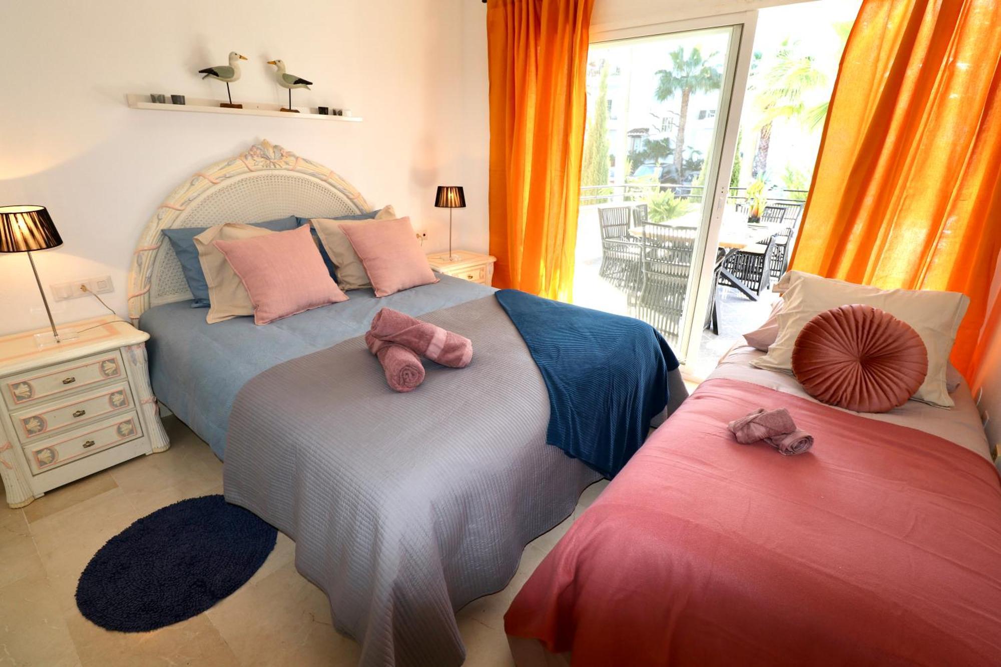 Apartment Golf Resort, Pool, Bbq, Massive Sunny Terrace With Mountain Views