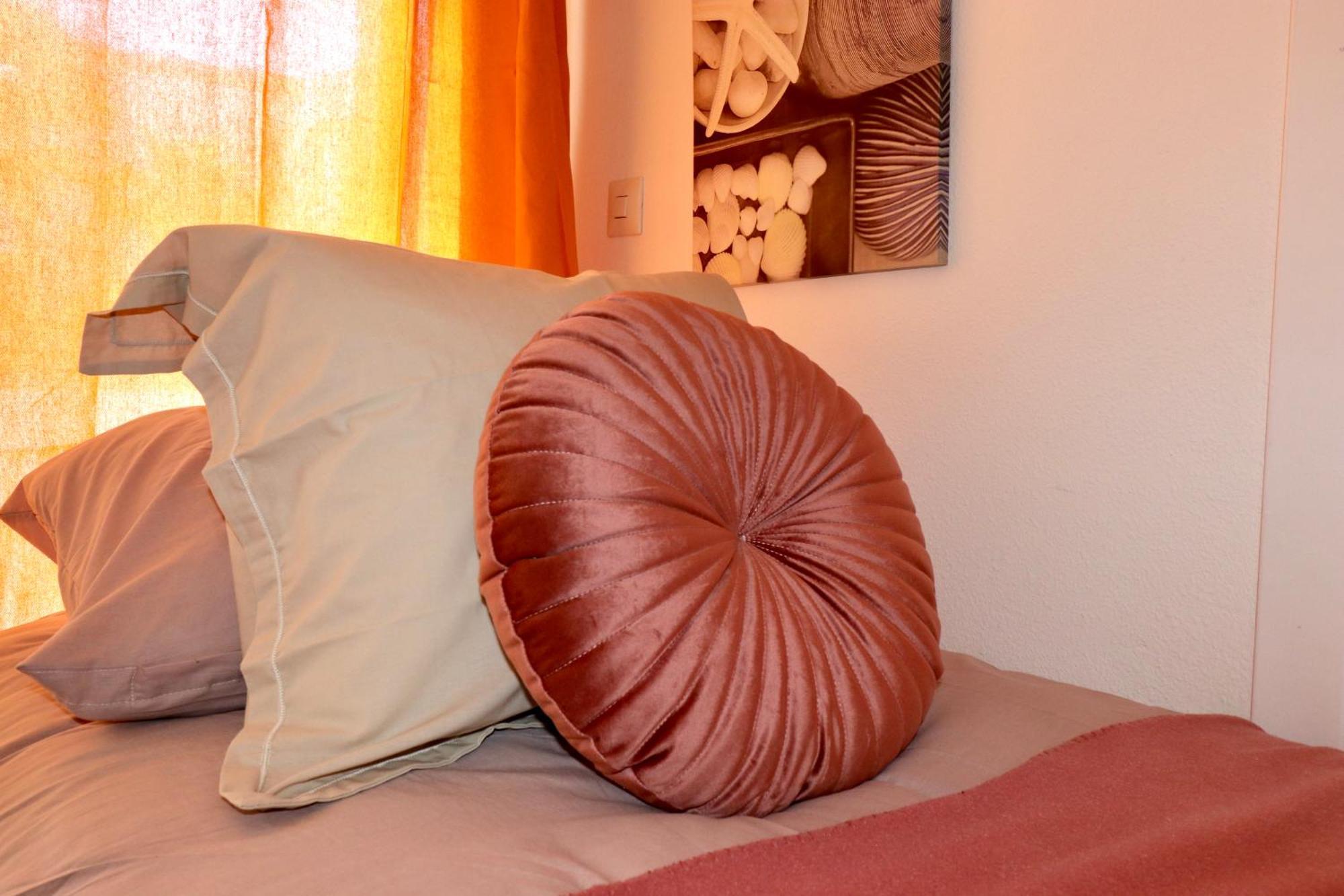 Apartment Golf Resort, Pool, Bbq, Massive Sunny Terrace With Mountain Views *