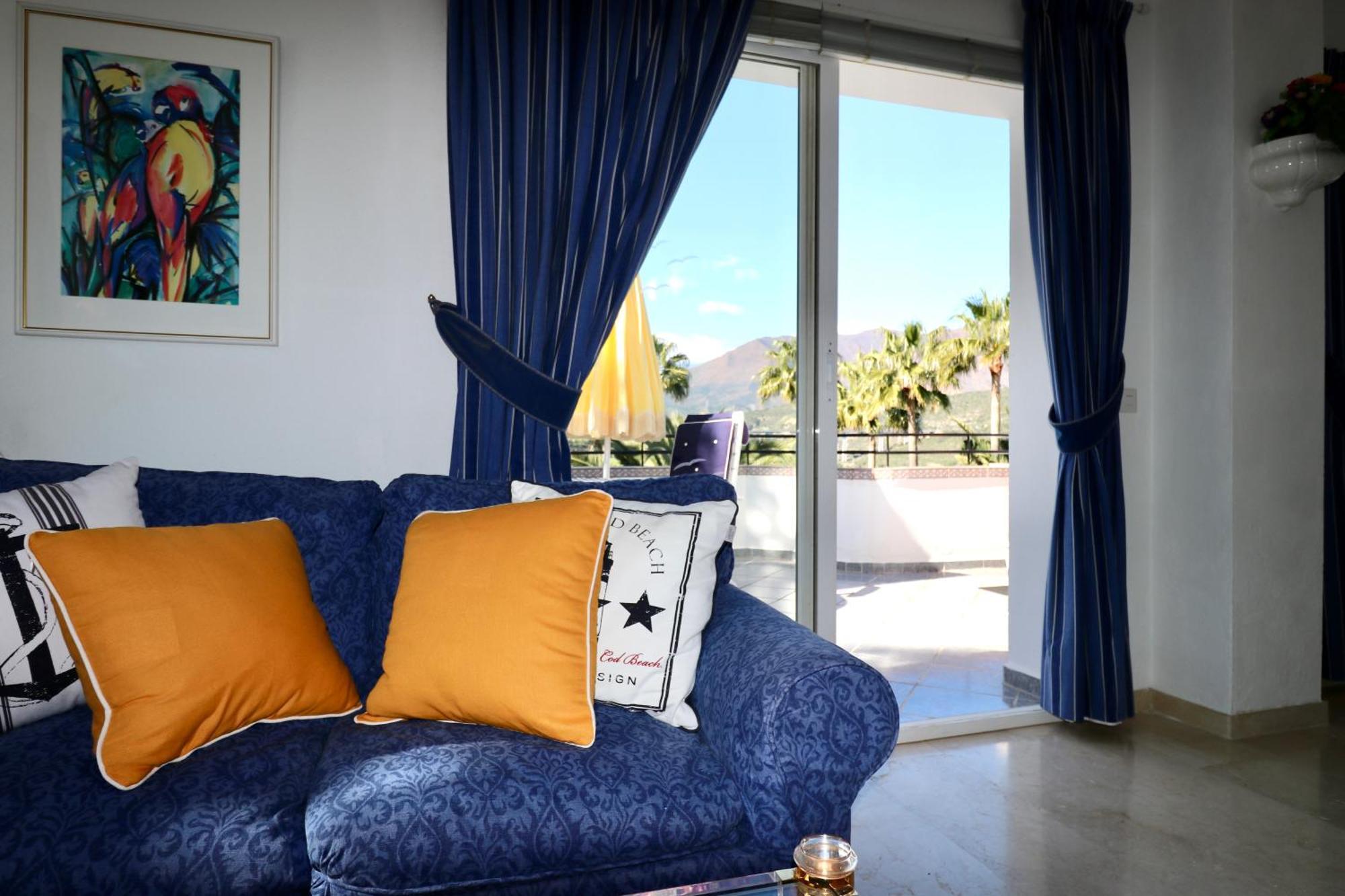 Golf Resort, Pool, Bbq, Massive Sunny Terrace With Mountain Views Apartment