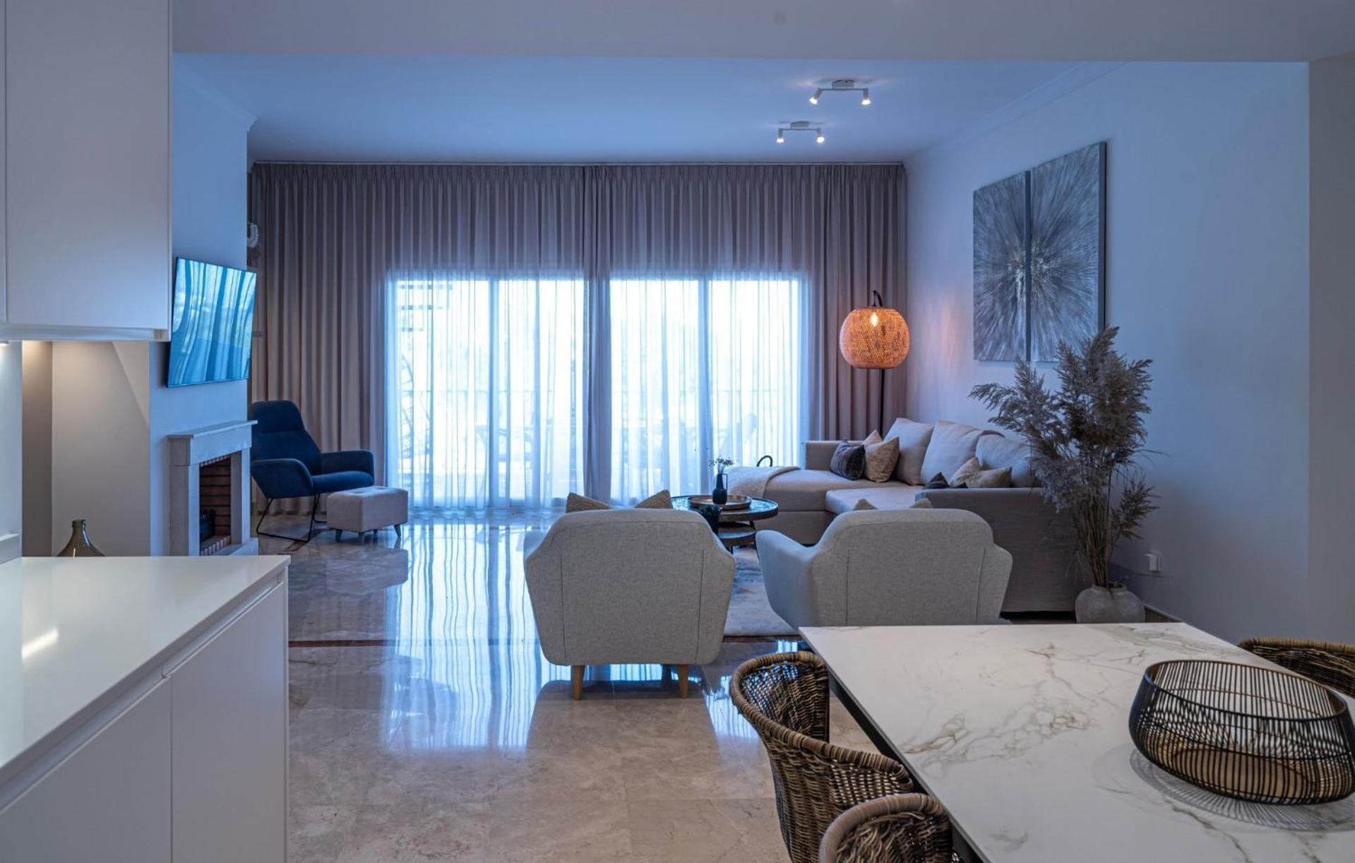 Apartment Serene Hideaway, Luxurious 2-bedroom Penthouse In The Exclusive Paraiso Pueblo *