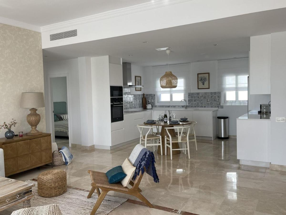 Luxury Penthouse Casa De Paraiso, Sea View, Pools, Golf *