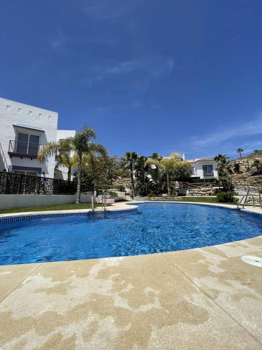 Luxury Penthouse Casa De Paraiso, Sea View, Pools, Golf Apartment *