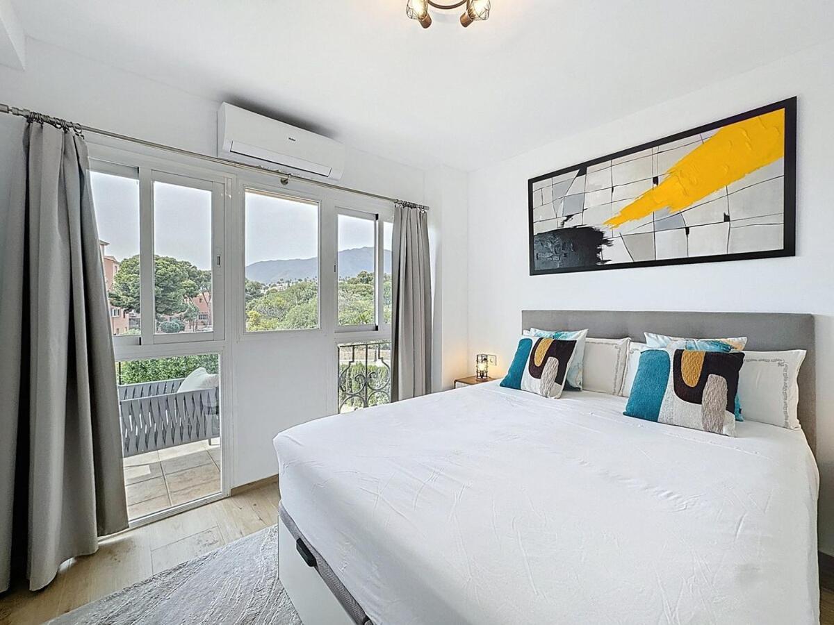 Eriksson Homes At Cristo With Sea Views Estepona