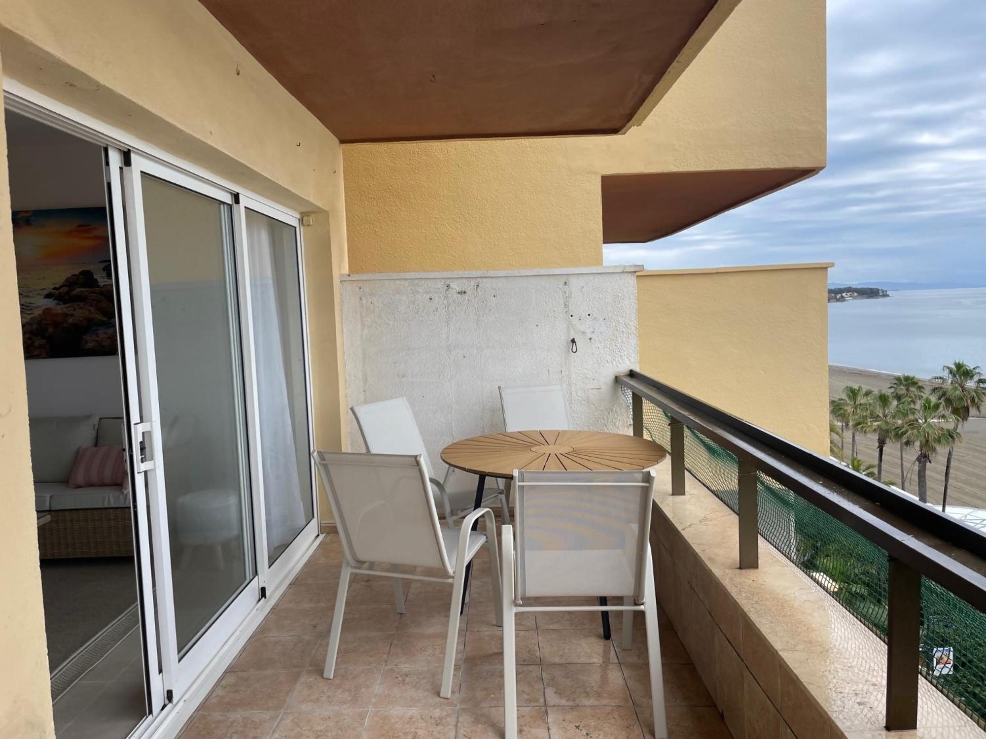 Apartment Paseo Maritimo Primera Linea De Playa
