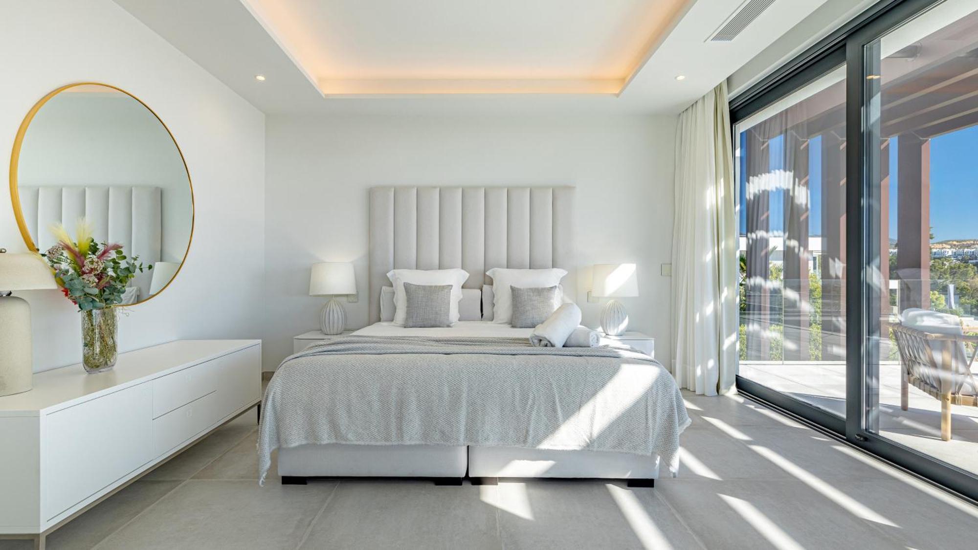 Vacation Marbella I Martinica, Turquoise Heated Pool, Rooftop Hot Tub With Sea View, Cine Room, 5 Min To The *