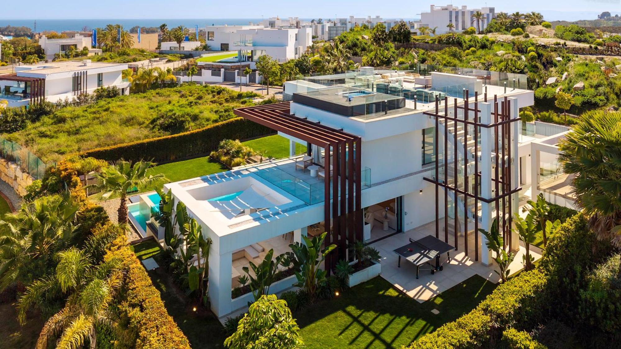 Vacation Marbella I Martinica, Turquoise Heated Pool, Rooftop Hot Tub With Sea View, Cine Room, 5 Min To The Villa Estepona