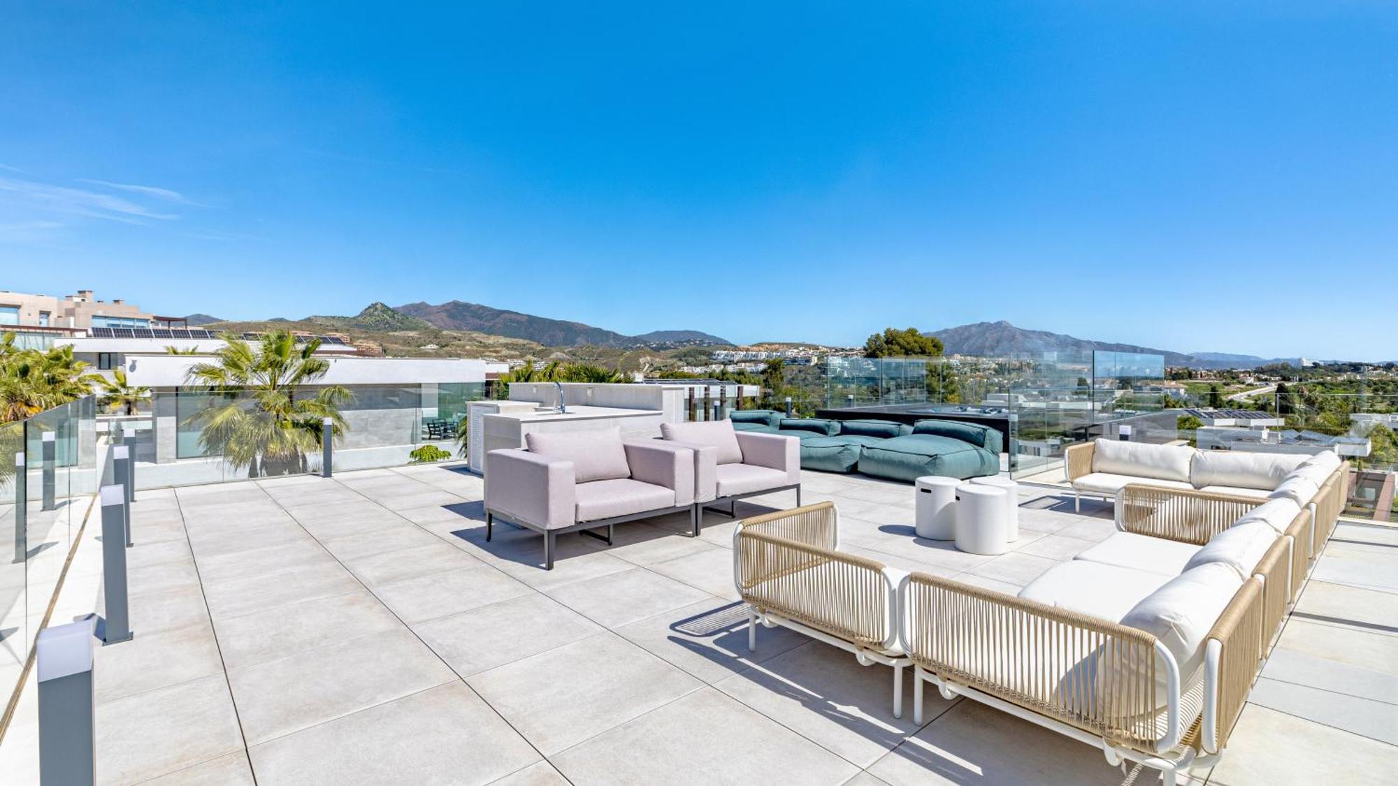 Villa Vacation Marbella I Martinica, Turquoise Heated Pool, Rooftop Hot Tub With Sea View, Cine Room, 5 Min To The *