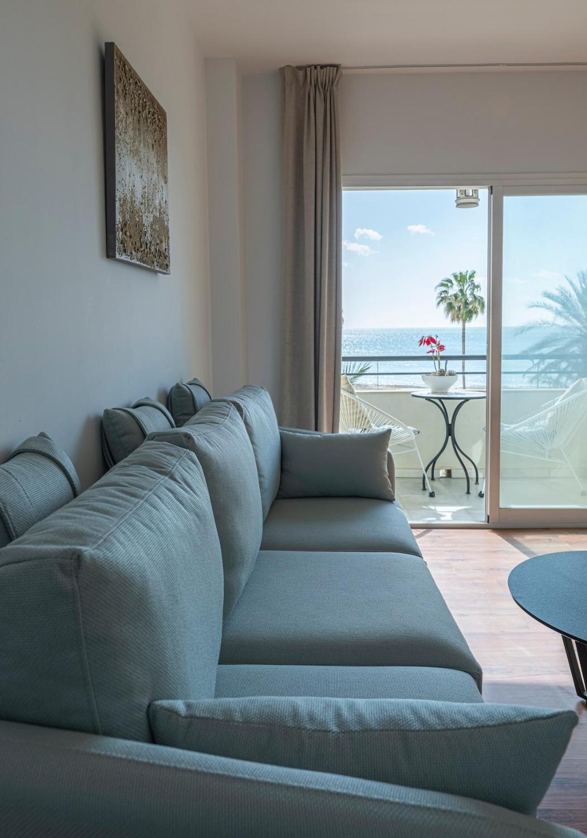 Cozy & Comfy Seaside Retreat In Apartamento Estepona