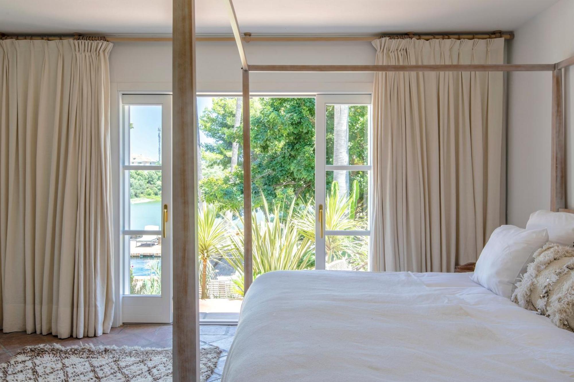 Smb10 - Stunning Luxury On A Private Domaine At Padierna Golf Club Golf Club Estepona