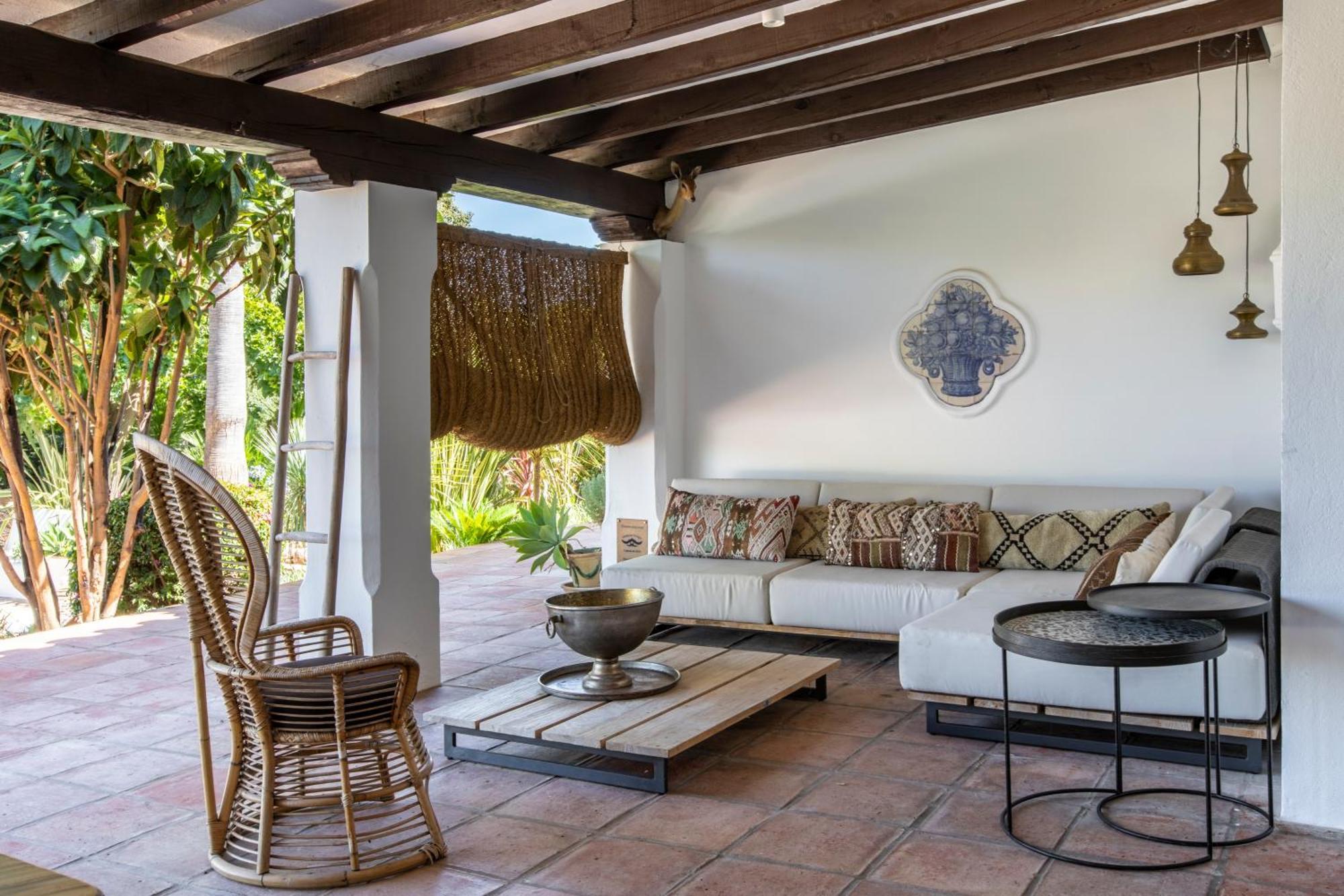 Smb10 - Stunning Luxury On A Private Domaine At Padierna Golf Club Golf Club Villa